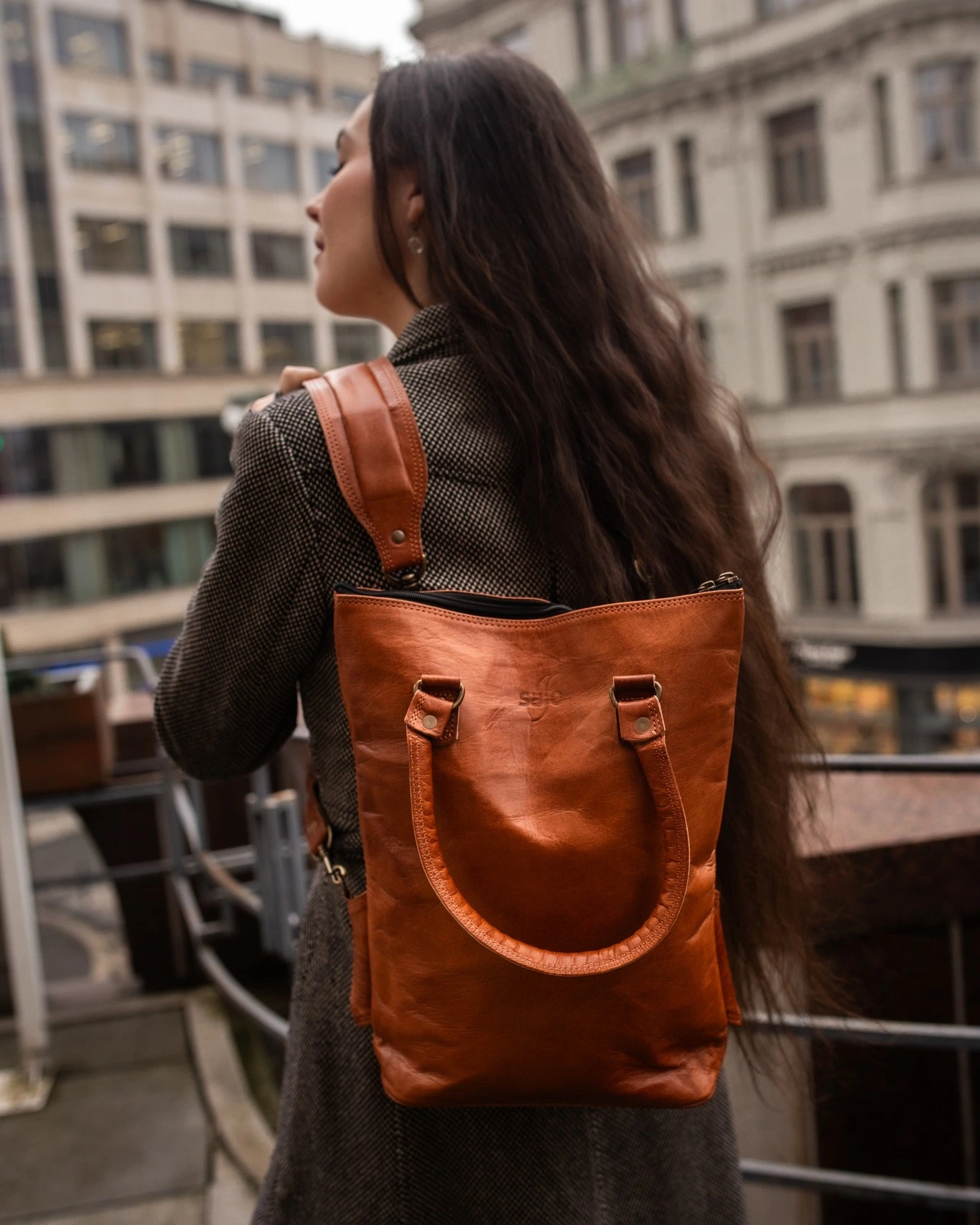 Dámský batoh-taška BHARÁTÍ_result